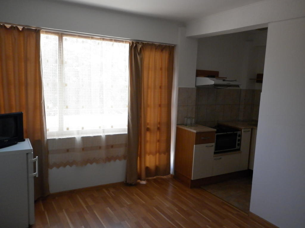 וארנה Ivanova Cheshma Guest House חדר תמונה