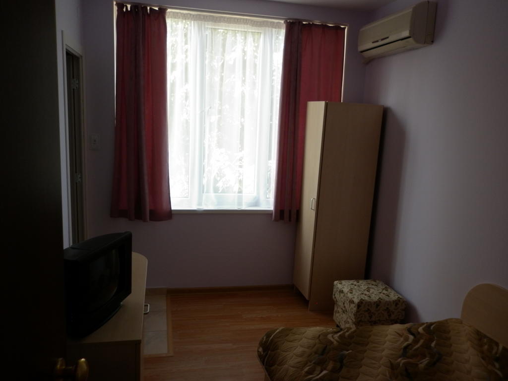 וארנה Ivanova Cheshma Guest House מראה חיצוני תמונה