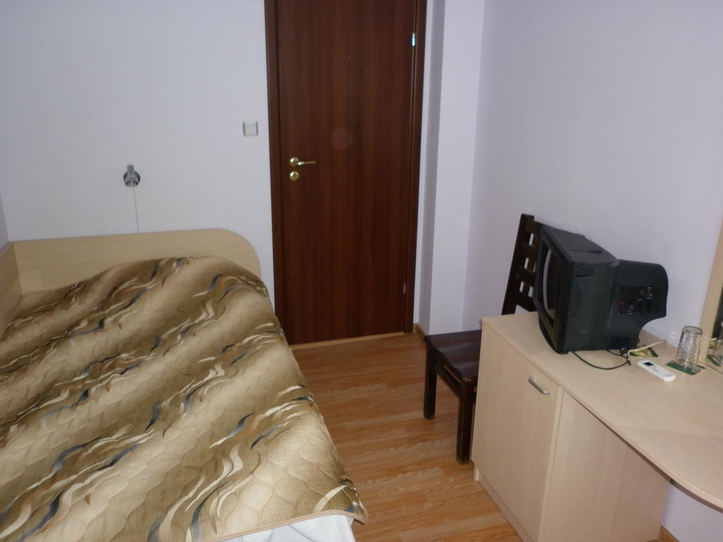וארנה Ivanova Cheshma Guest House חדר תמונה