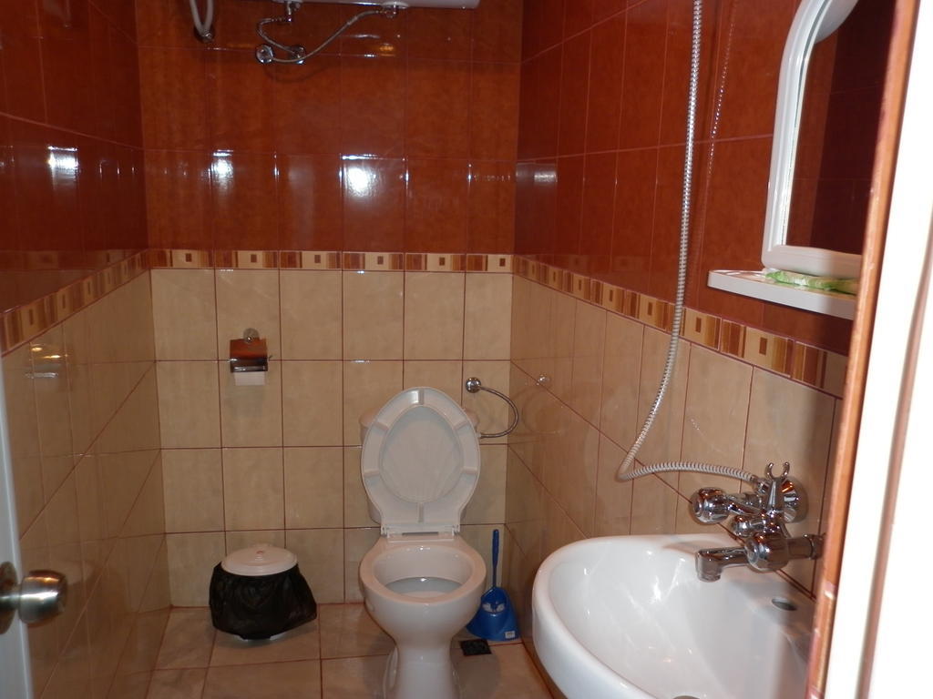 וארנה Ivanova Cheshma Guest House חדר תמונה