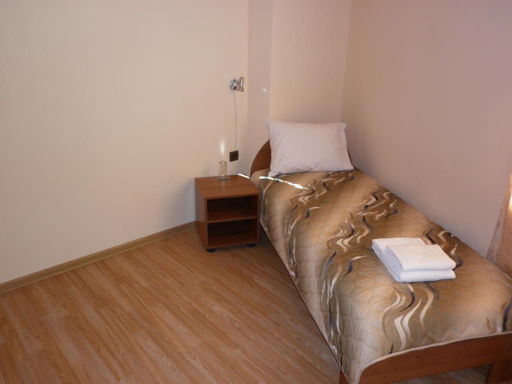 וארנה Ivanova Cheshma Guest House חדר תמונה