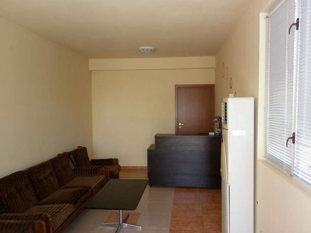 וארנה Ivanova Cheshma Guest House מראה חיצוני תמונה